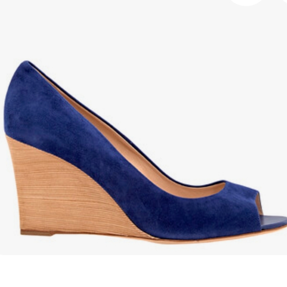 TOD'S Suede Wedge Pumps Heels Made in Italy size 39.5/8.5 US
